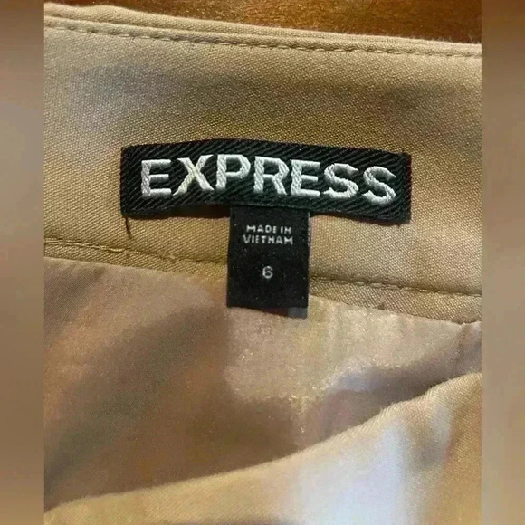 EXPRESS women’s Camel mini skirt w/ pockets back zipper fully lined preloved - Picture 7 of 8